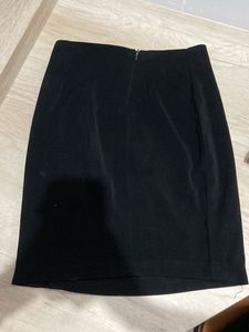 Medium Skirt