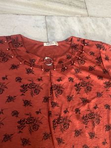 🤩Stylish 3XL Rose Print Top 🤩