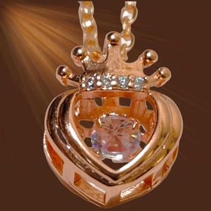 Heart Shaped Rose Gold Plated Pendant With Chain
