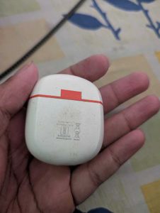 Amazon Basics earbuds one side working