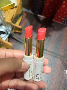 My Glamm Lit Creamy matte lipstick
