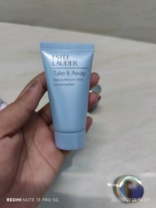 Estee Lauder 4 Piece Kit