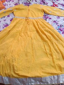 New Beautiful Yellow Kurta Set.