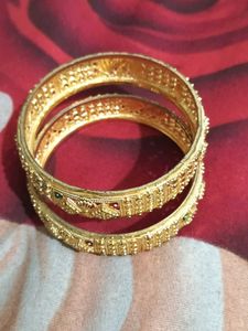 Golden Bangle Set