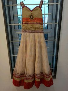 Fancy wear dress for 6/8yo girls