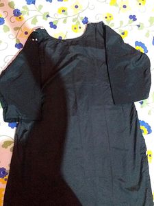 &#34;BLACK COLOR PRINT SILK KURTI&#34;