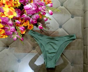 🇬🇧✨Imported Green Bottom Wear