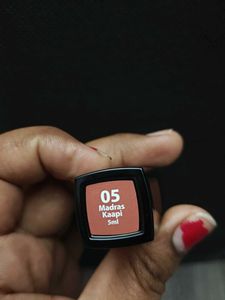 NYKAA Lipstick- Shade 05- Madras Kaapi