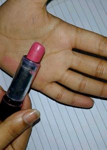 Super Smile Matte Lipstick