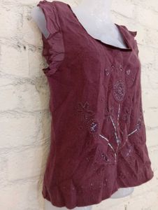 Woolen Vest For Winter Styling