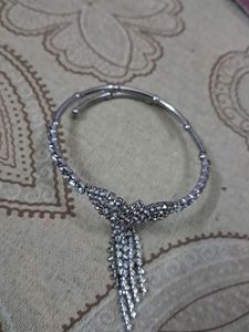 Fashionable Silver Shiny Arm Cuffs