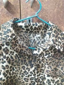 SALE !!Premium Leopard print Shirt With Tie Knot
