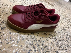 Puma Rebound LayUp Lo Burgundy Sneakers
