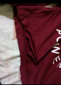 oversized crop sweatshirt (maroon)