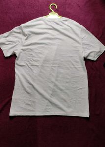 Plain White Tee - Classic &amp; Versatile