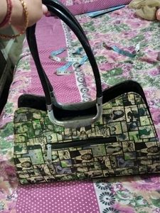 Handbag