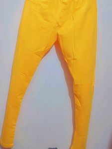 Yellow Strechable Legging