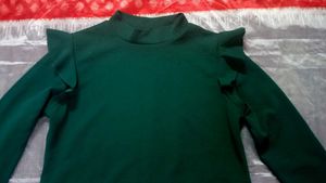 SHEIN  💚 Plus Mock Neck Frill Shoulder Bodys