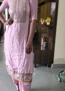 Elegant Pink Kurta Set with combo