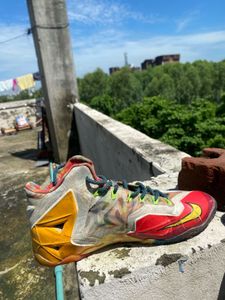 Used Sneakers