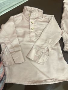 Boys Plaid Blazer.. new in condition totally