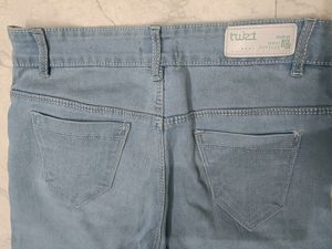 A Blue Mid-Rise Denim!!