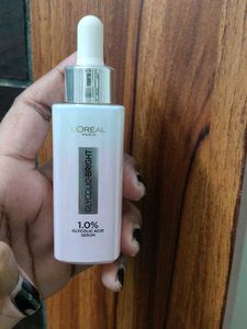 L’Oreal Paris Instant Glowing Serum