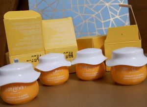 Dot &amp; Key Moisturizer