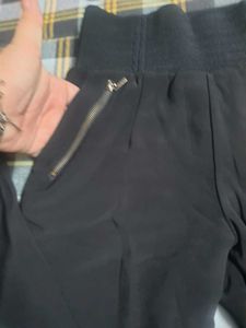 Combo of woollen top and jeggings