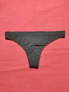H&M Thong Size.M