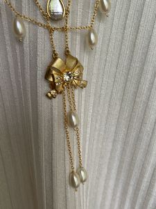 Multilayer Pearl Jewellery Set