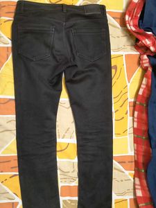 Black Slim Fit Jeans