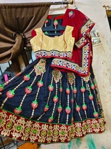 Black Lehanga With Beautiful Flowers 🌹 Design 🔥