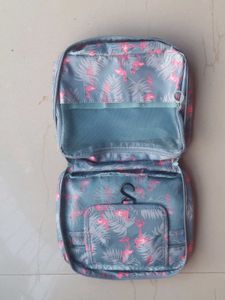 House of quirk Travel Makeup Pouch/Bag