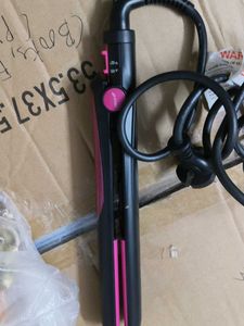 vega stylers flat hair straightner