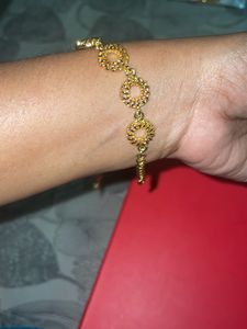 Bracelet