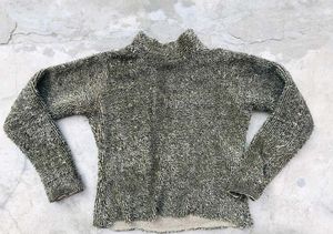 Textured Knit Pullover