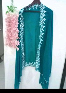 🎀Pakistani Suit With Wide Embroidered Dupatta