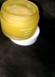 Aqualogica Night Gel