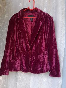 Maroon Velvet Blazar
