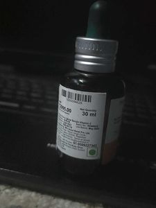Vitamin C Serum (THE BODY SHOP)