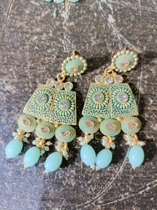 Mint Green Choker Set With Earrings And Mang Tika