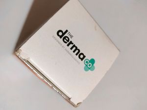 The Derma Co 1% Hyaluronic Acid Sunscreen