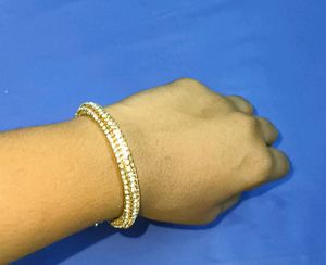 Bracelet Looks Like Bangle