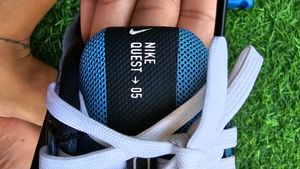 Nike Sports Shoes
