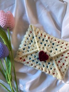 Crochet Heart Book Sleeve