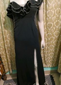 Elegant Black Maxi Dress