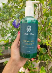 Dhartika Shower Gel