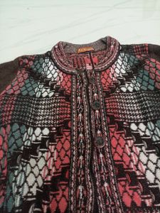 Pure Wool Beautiful Lady Sweater