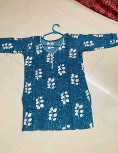 Short Kurti
